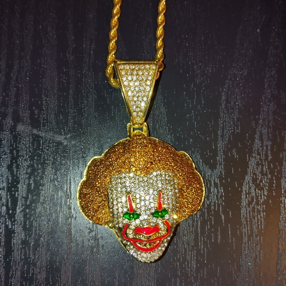 COPY - Jewelry pennywise chain and charm pendant - Picture 6 of 6